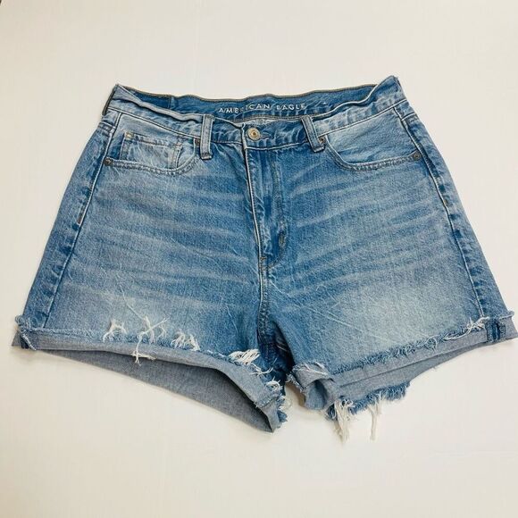American Eagle Mom Shorts Hi Rise Cut Off Jean Shorts Size 8 - Picture 8 of 8